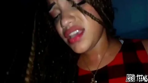 Teenie Booty Sobrina